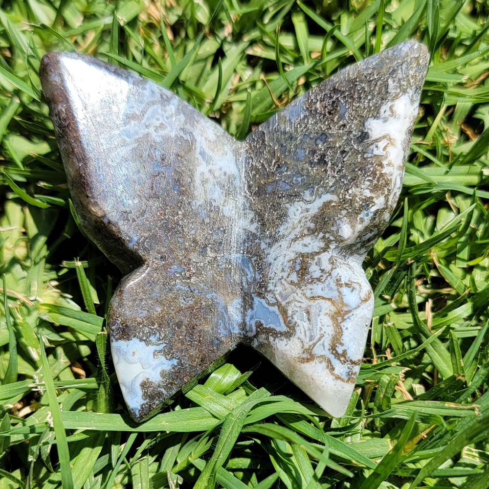 NEW 2.57" x 2.44" x 79g MOSS AGATE 3D BUTTERFLY